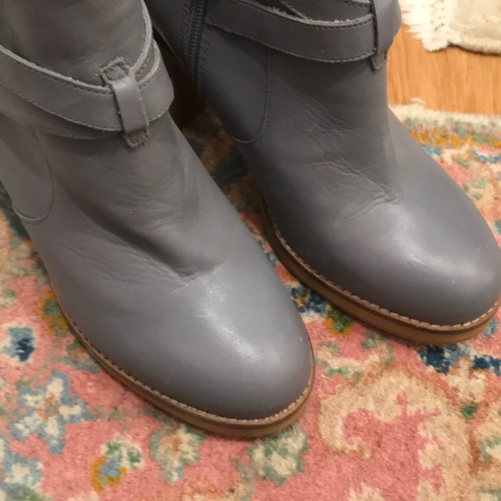 💥New!!💥TOP SHOP pale blue buckle ankle booties - Picture 8 of 8
